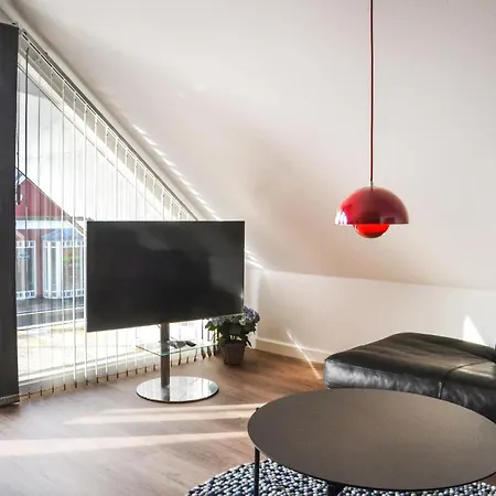 Apartment Stunning In With House A Panoramic View
