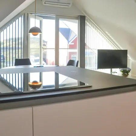 Gorgeous In Daire Vejers Strand